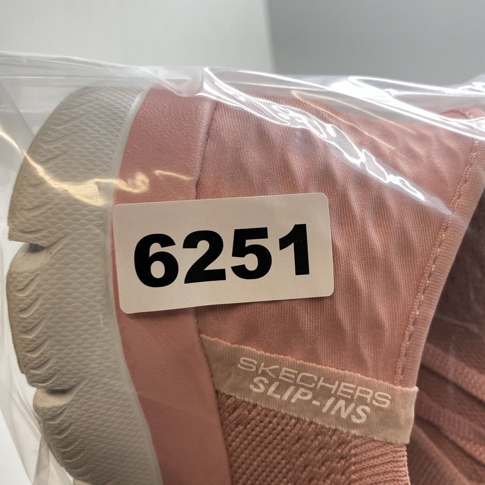 Skechers Summits Womens 8 Pink Slip On Athletic Casual Shoes Sneakers 150250 - Picture 10 of 10